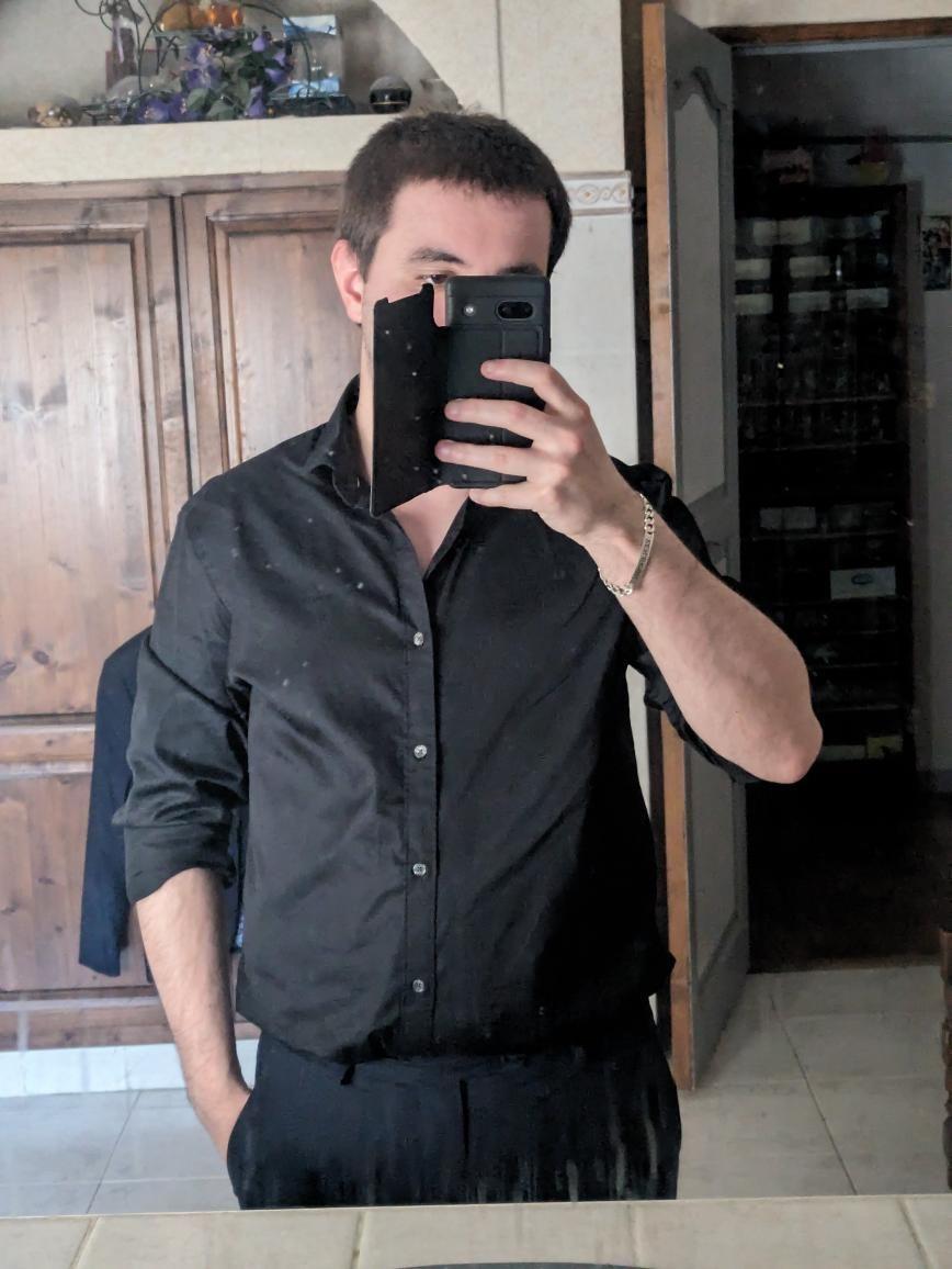 Perfil de Rémi, 25 años, escort gay en Adradas