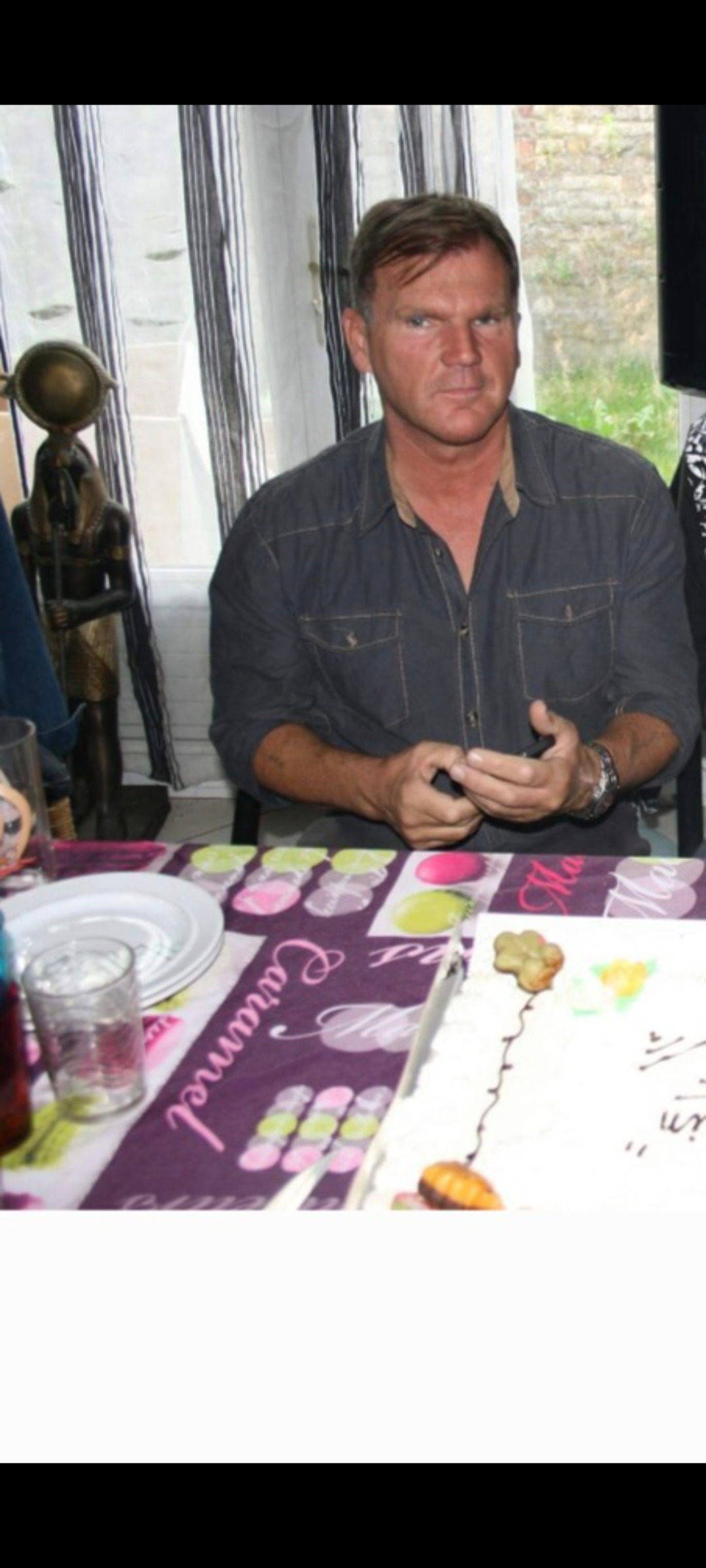 Perfil de Monzon, 55 años, escort gay en Caspueñas