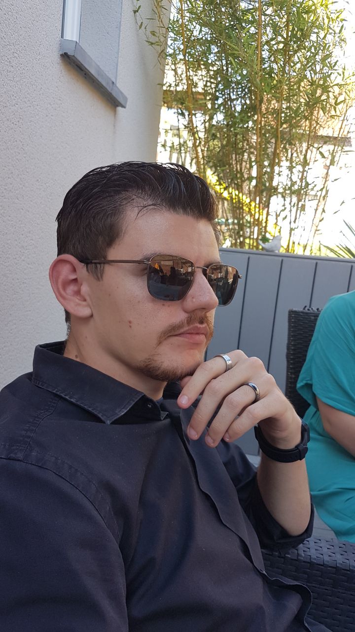 Perfil de France, 28 años, escort gay en Ereño