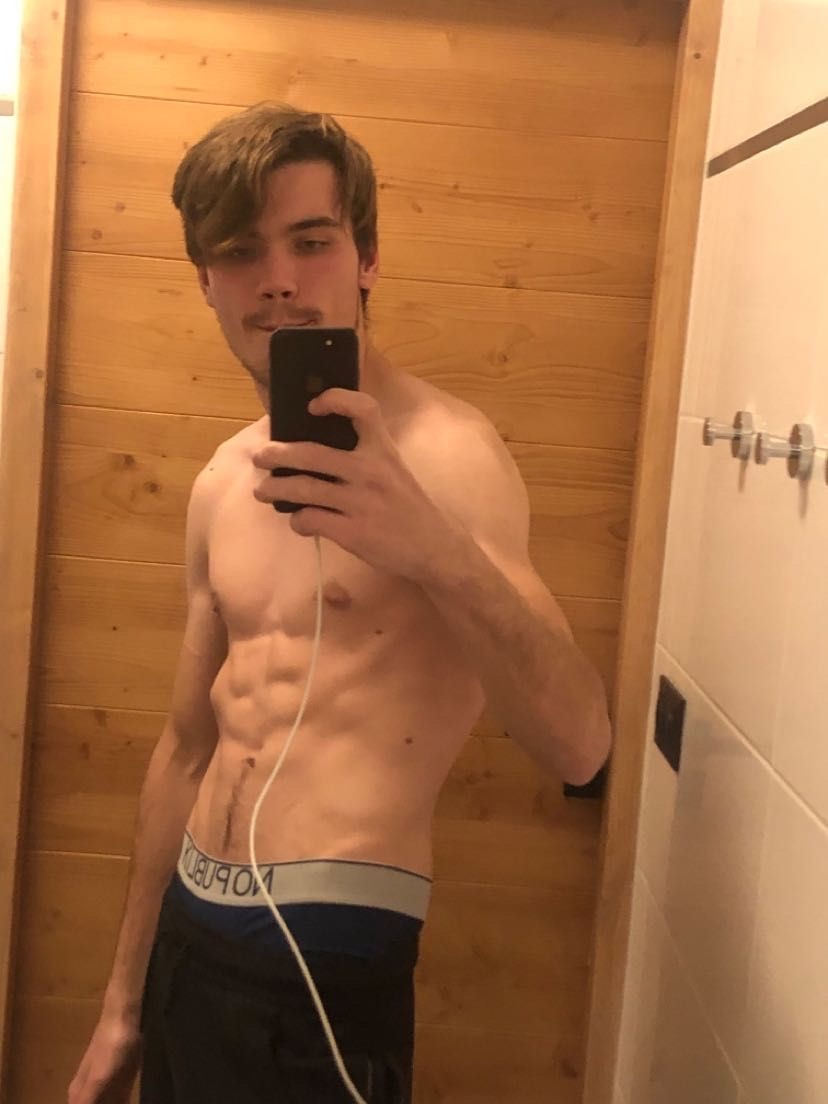Perfil de Matilin, 23 años, escort gay en Derio