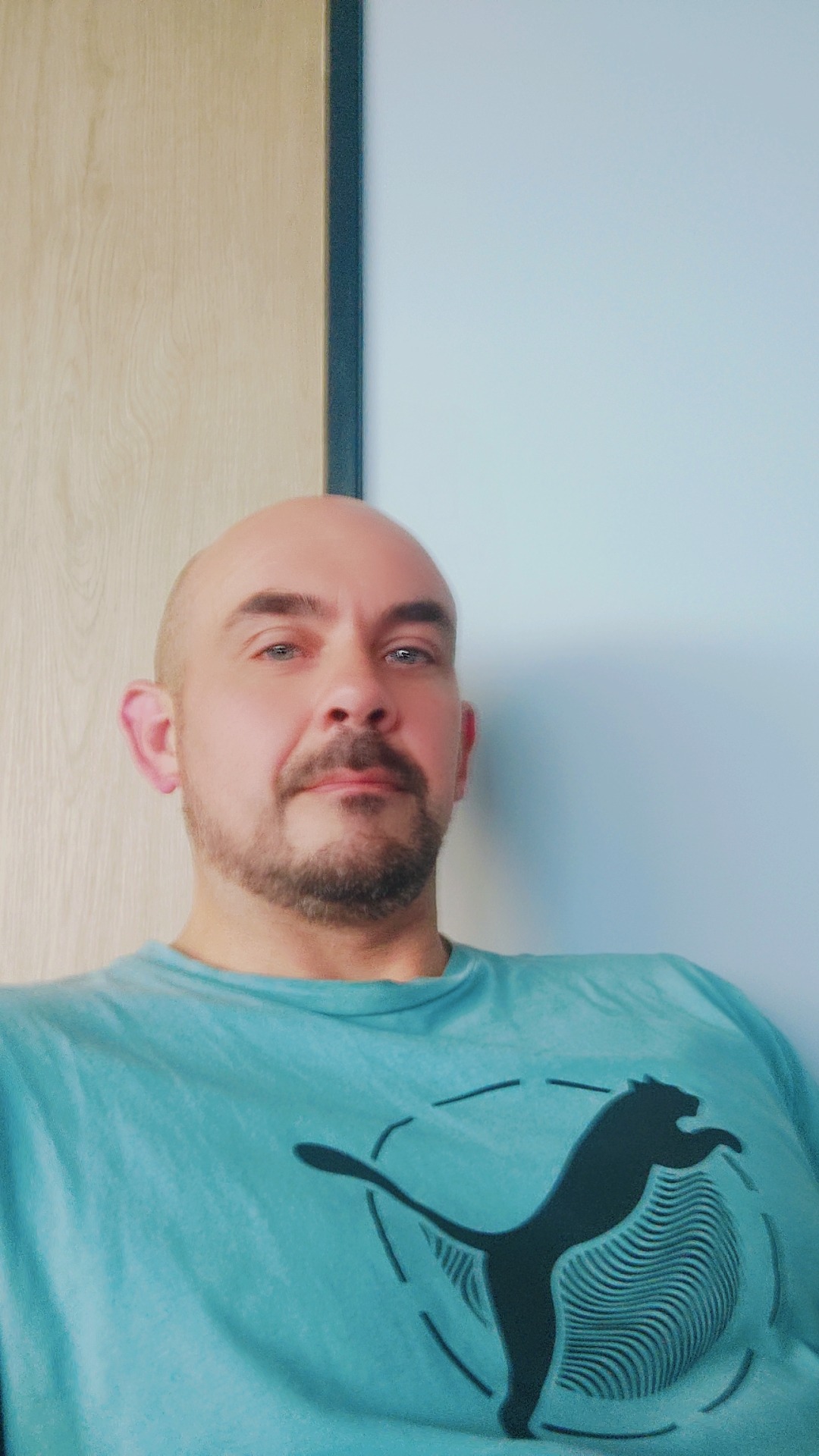 Perfil de Ridley, 43 años, escort gay en Toga
