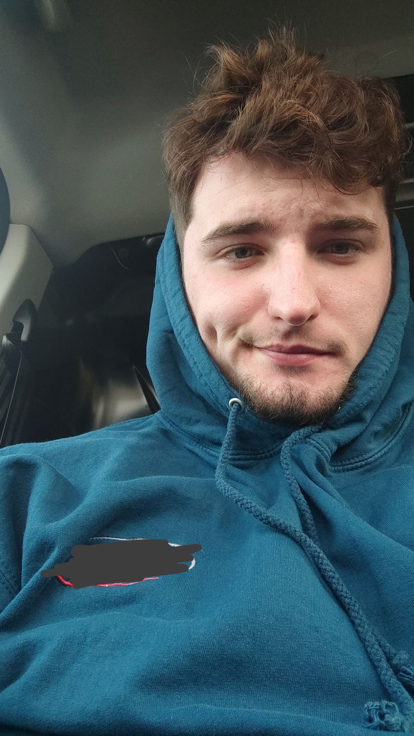 Perfil de Yony, 22 años, escort gay en Aín