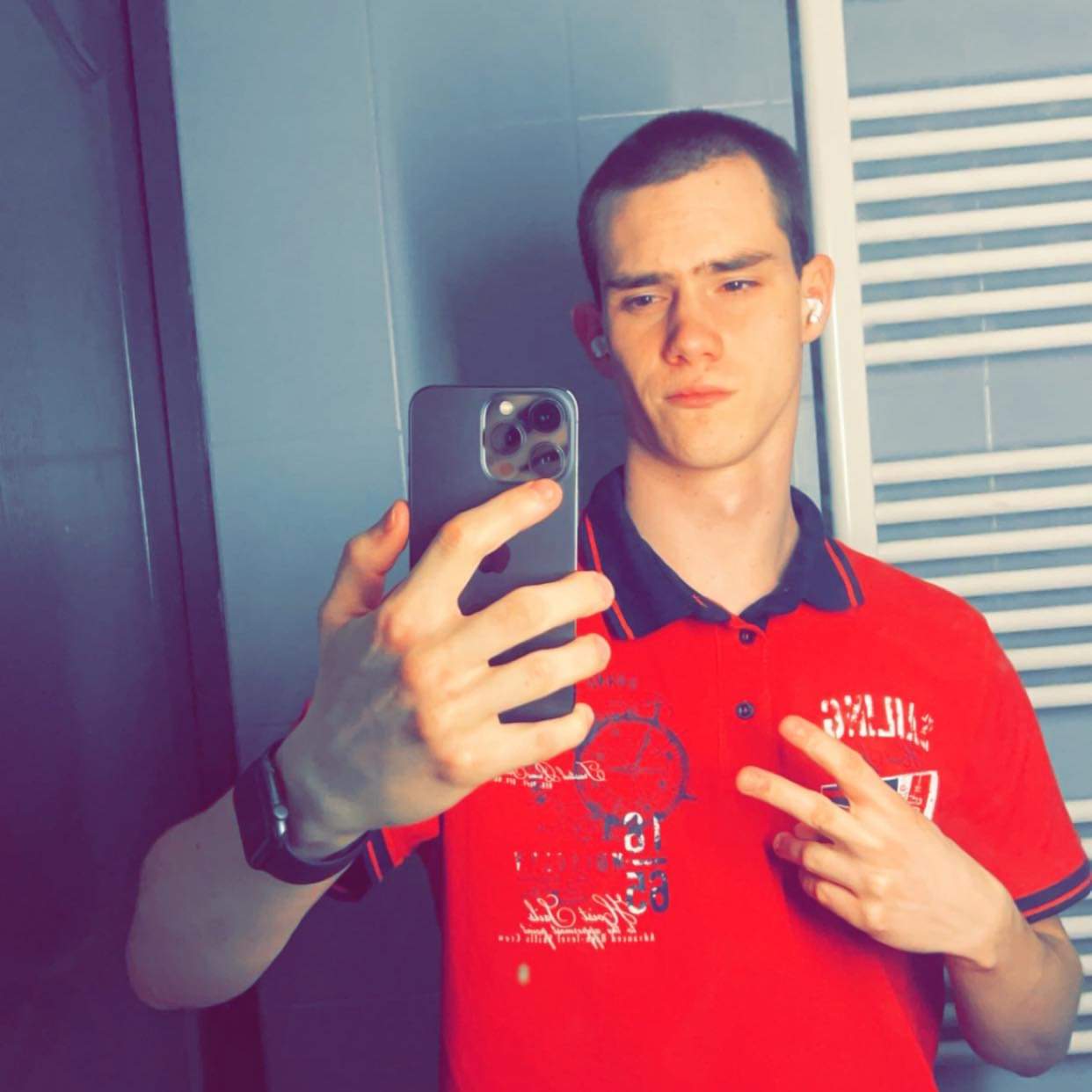 Perfil de Heol, 21 años, escort gay en Alonsotegi