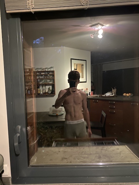 Perfil de Sadou, 22 años, escort gay en Rucandio