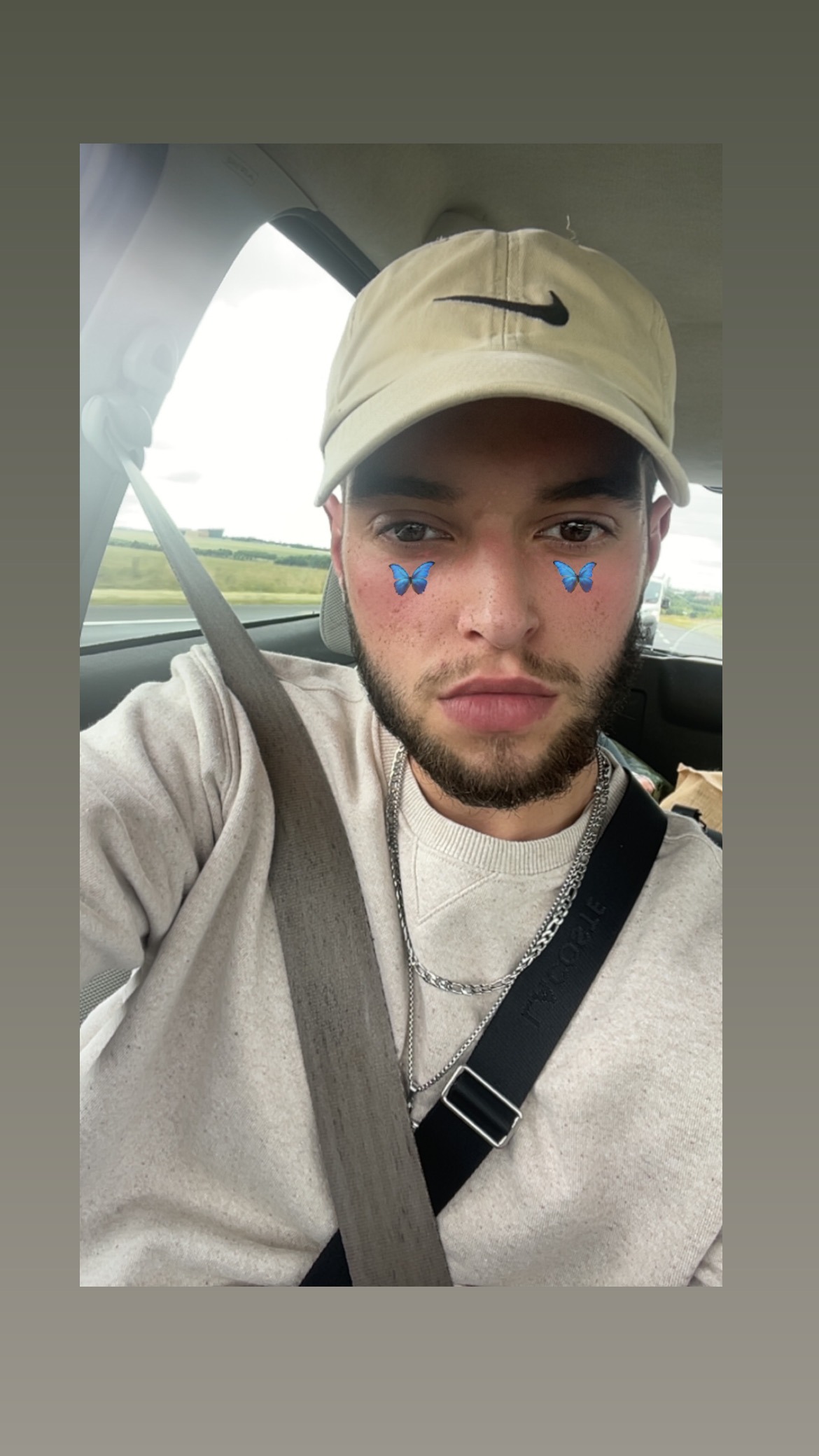 Perfil de Touati, 24 años, escort gay en Abades