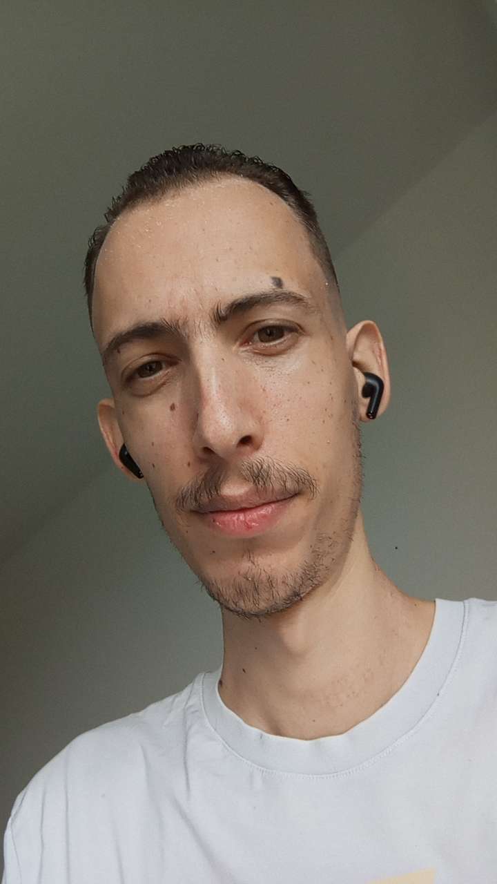 Perfil de Ildefonse, 29 años, escort gay en Basardilla