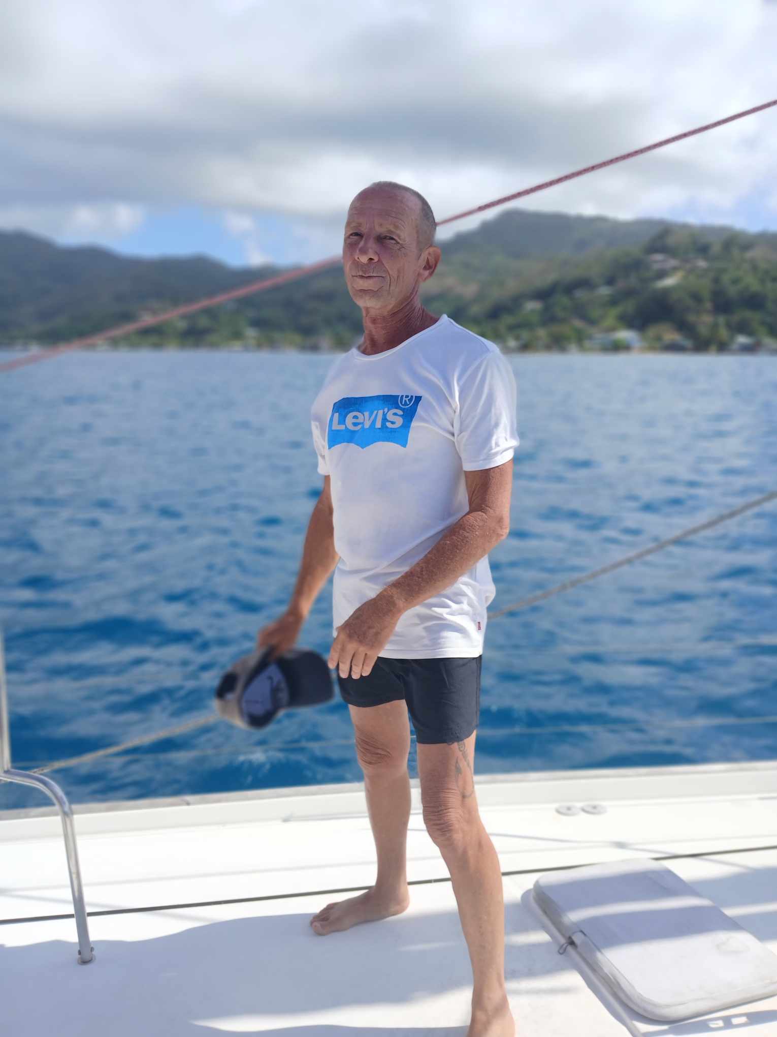 Perfil de Hillel, 55 años, escort gay en Ampolla, l'