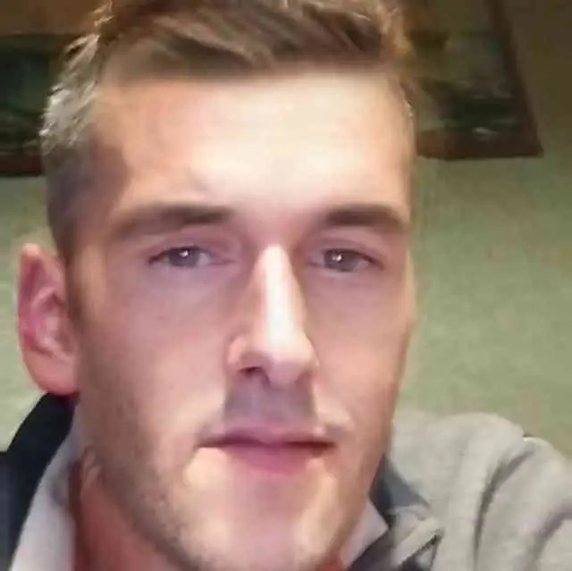 Perfil de Houssam, 35 años, escort gay en Coria del Río