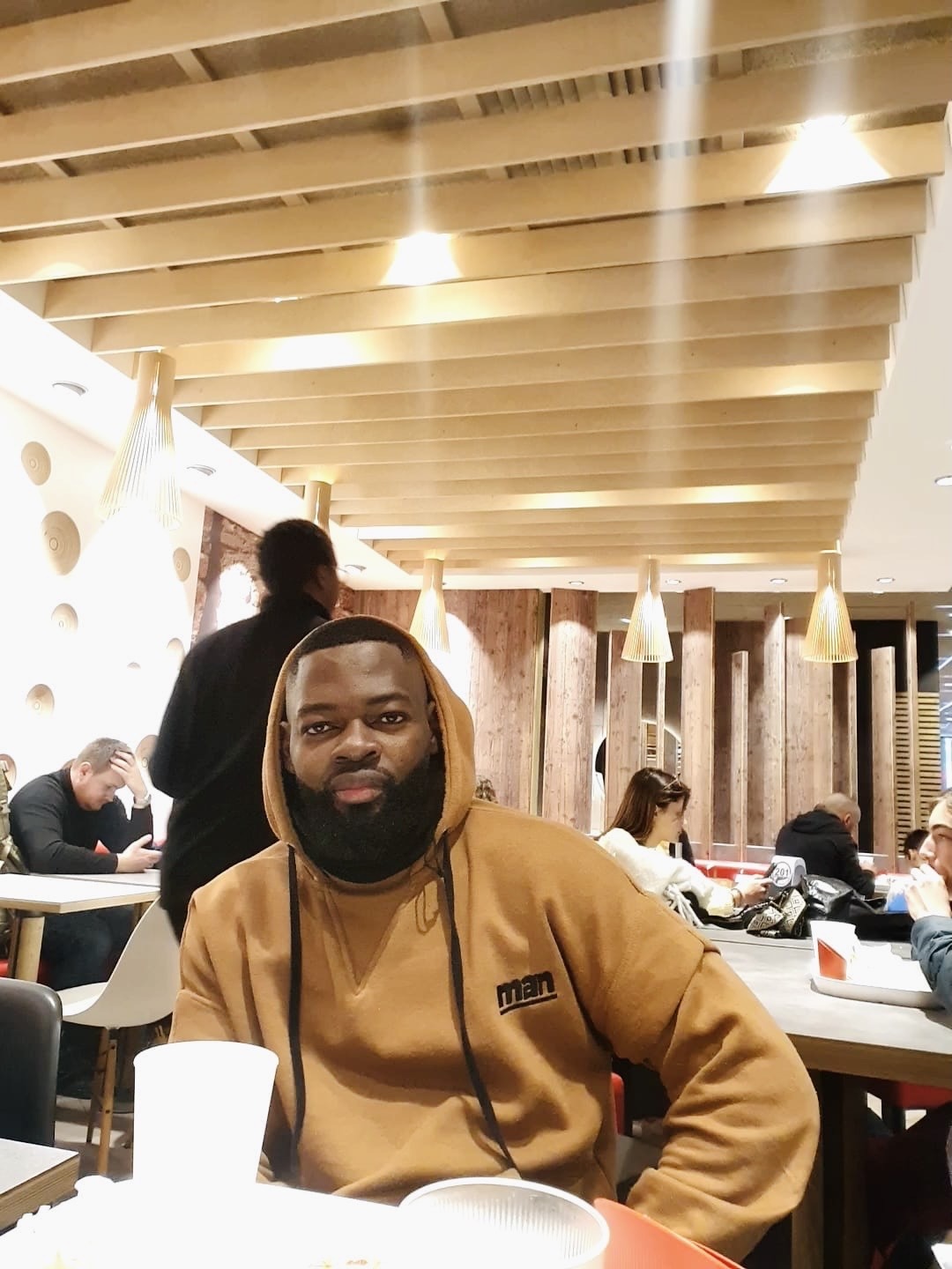 Perfil de Sait, 33 años, escort gay en Torrelodones