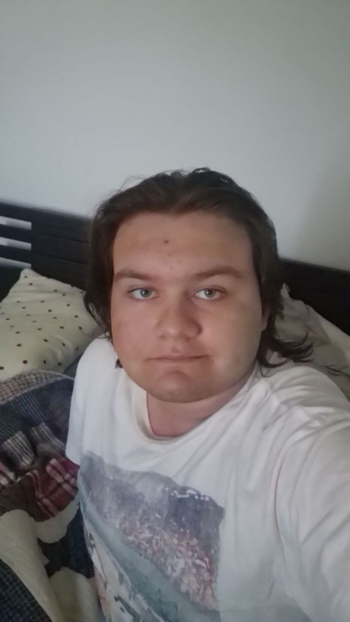 Perfil de Steve, 19 años, escort gay en Alpuente