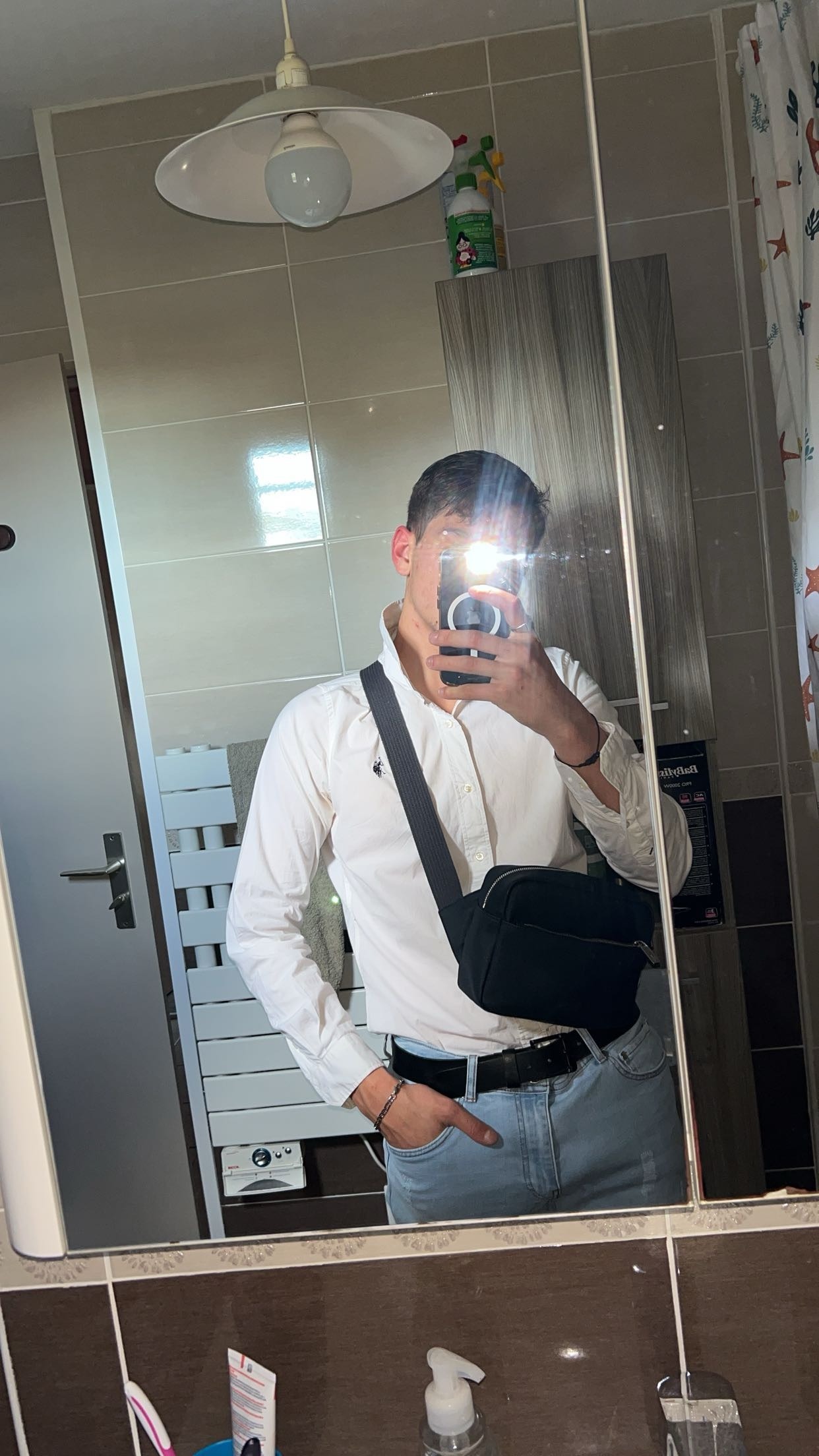Perfil de Aidan, 21 años, escort gay en Almoster