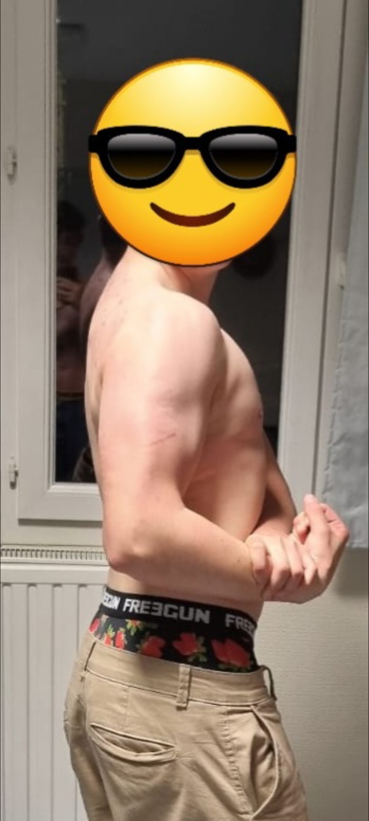 Perfil de Luidgi, 21 años, escort gay en Adrada de Pirón