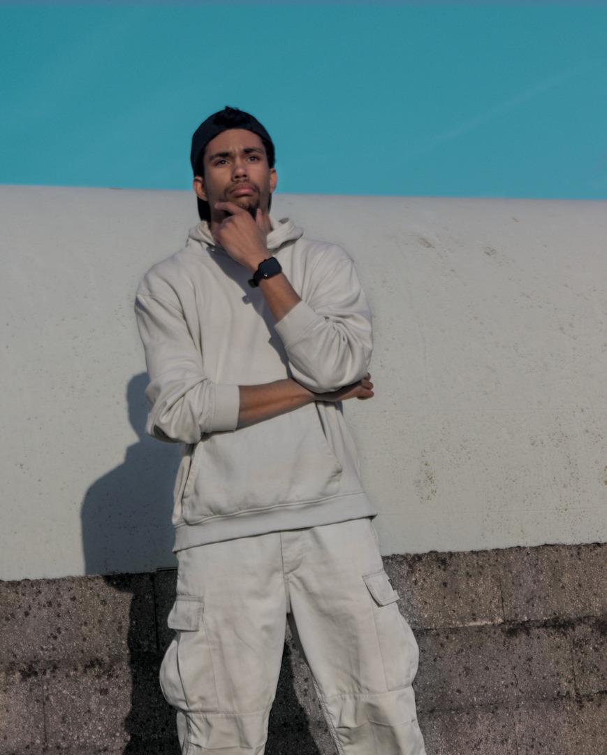Perfil de Shun, 23 años, escort gay en Llutxent