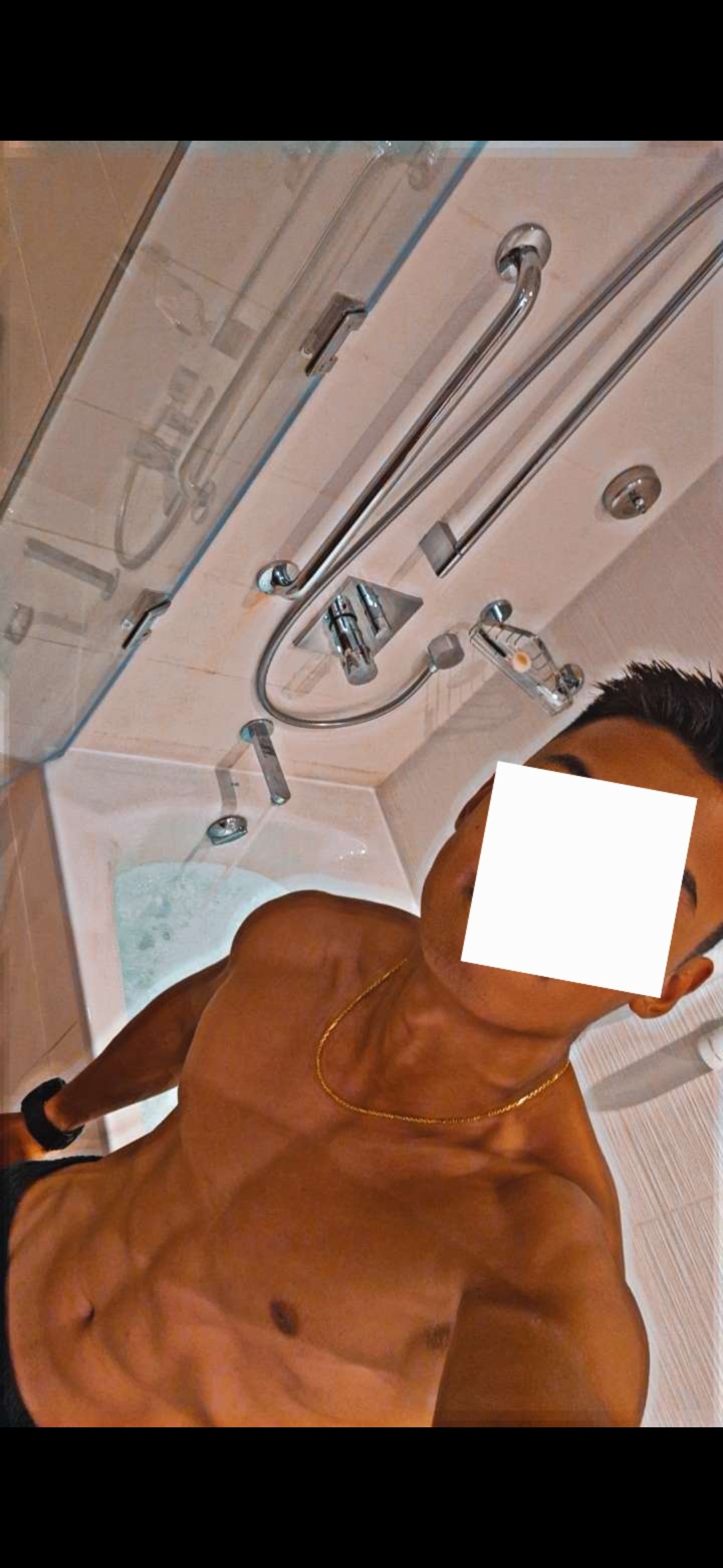 Perfil de Malic, 22 años, escort gay en Pedraza de Campos