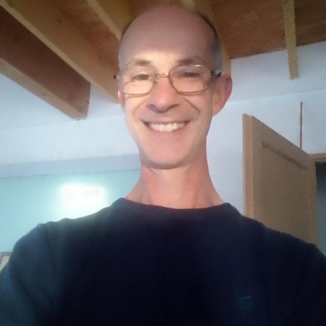Perfil de Ilya, 51 años, escort gay en Aldehorno