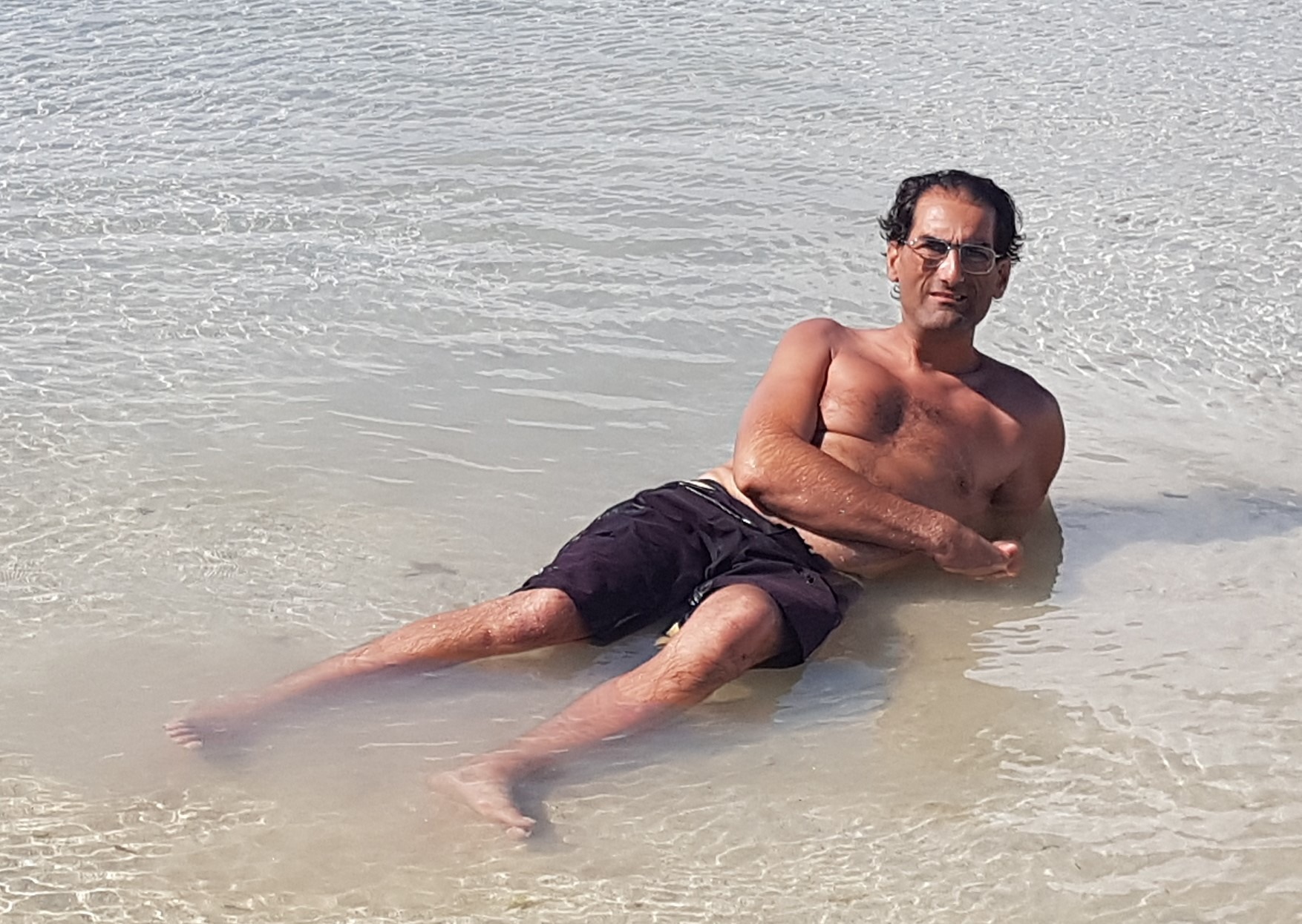 Perfil de Genek, 50 años, escort gay en Castro del Río
