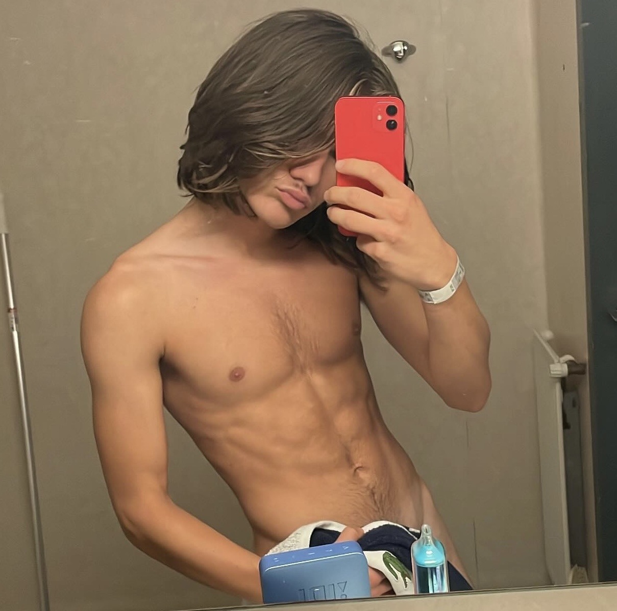 Perfil de Yonnel, 21 años, escort gay en Arconada