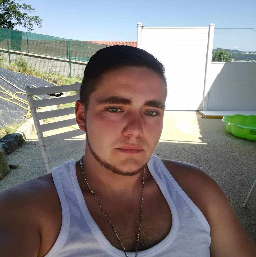 Perfil de Adolfo, 27 años, escort gay en Cazalilla