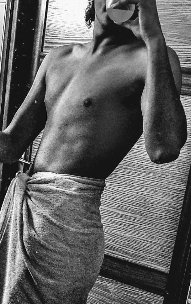 Perfil de Youssof, 21 años, escort gay en Oliva de Mérida