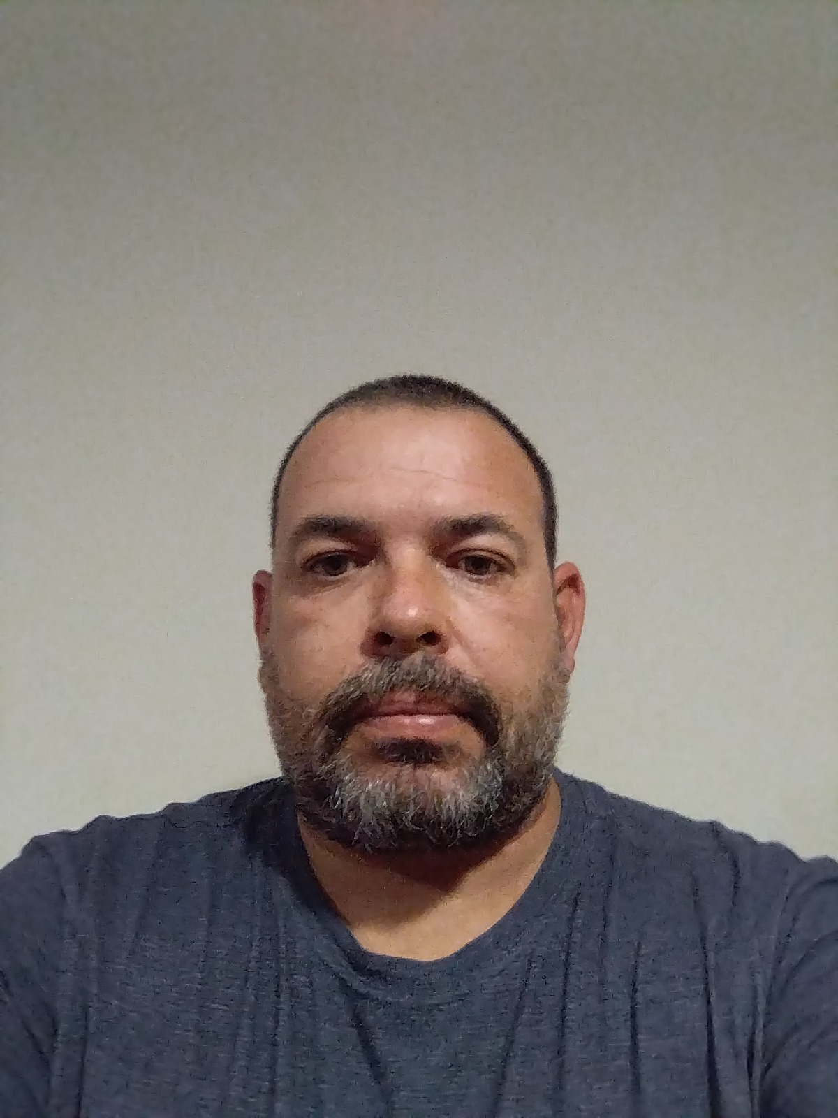 Perfil de Youness, 48 años, escort gay en Aldea Real
