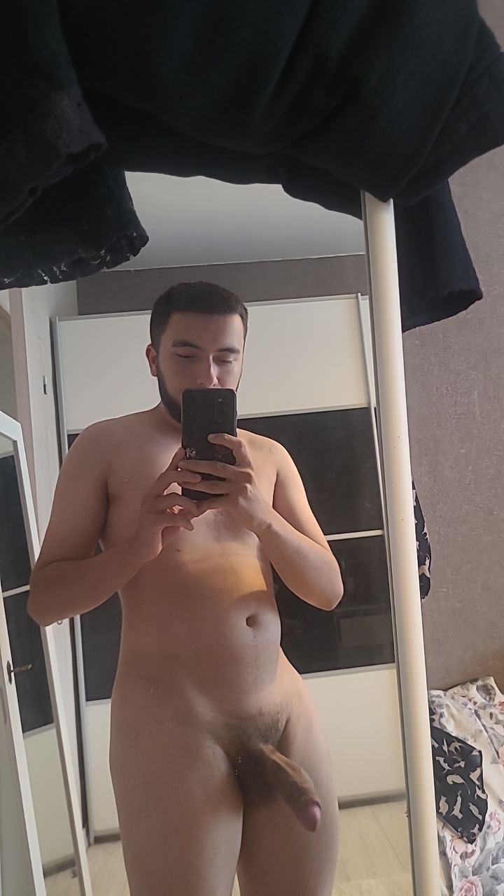Perfil de Yonnel, 21 años, escort gay en Alborache