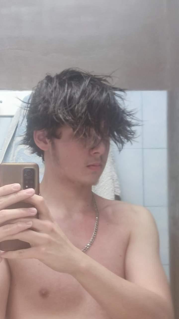 Perfil de Rowann, 19 años, escort gay en Puerto de Santa María, El