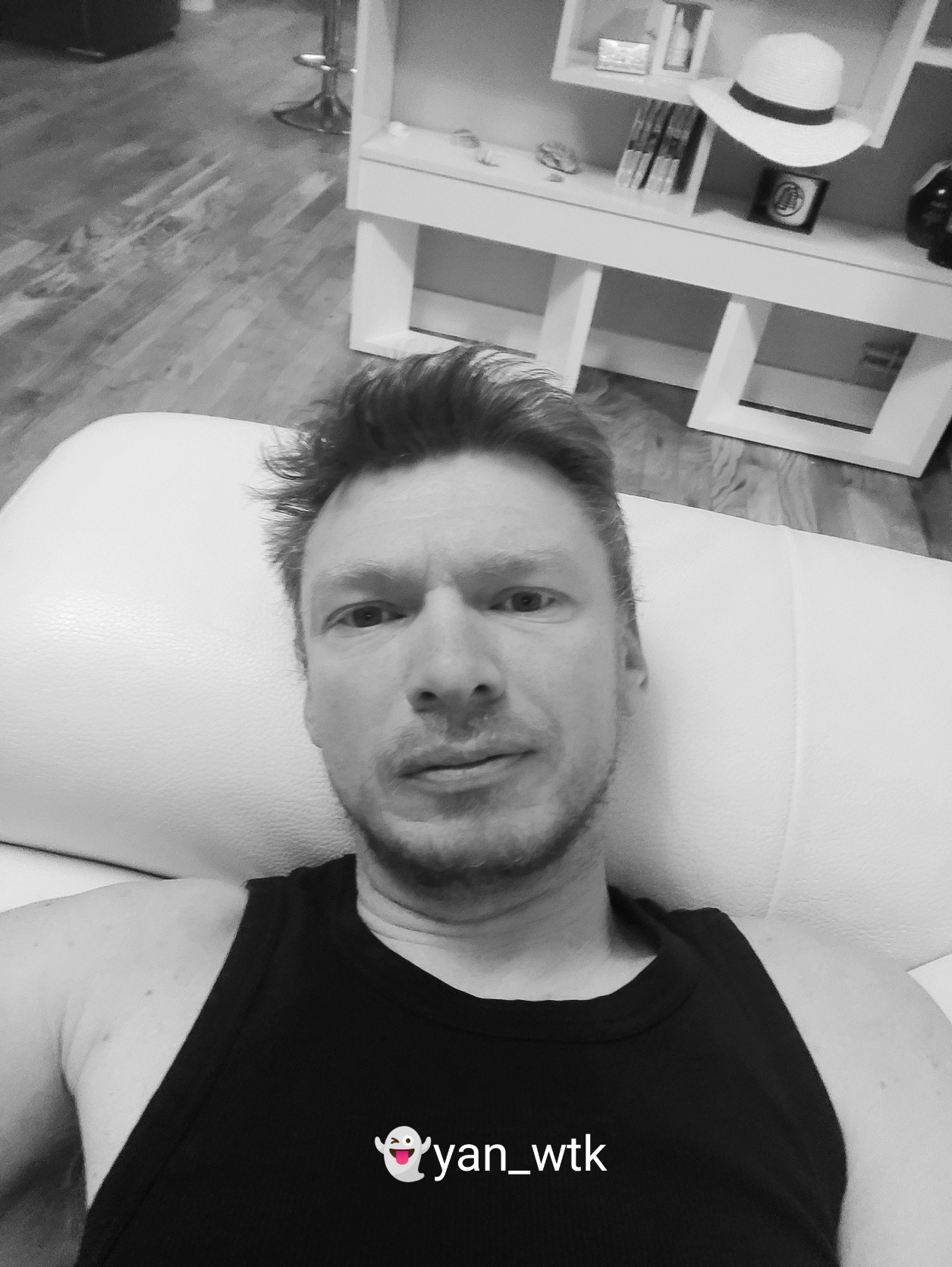 Perfil de Manoe, 43 años, escort gay en Moeche