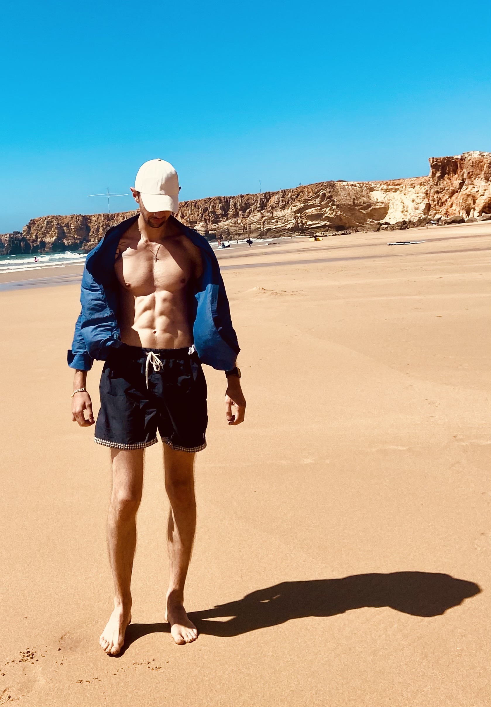 Perfil de Nidhal, 35 años, escort gay en Alpanseque