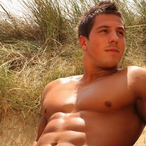 Perfil de Mihriban, 23 años, escort gay en Busturia