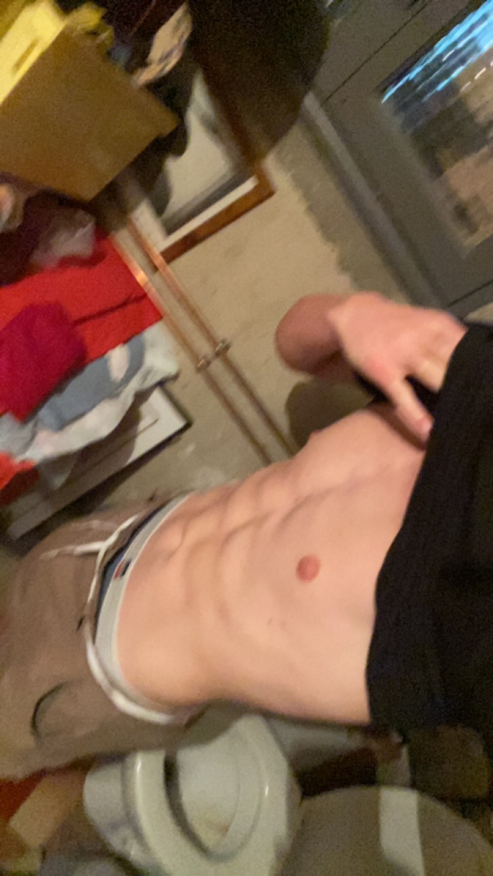 Perfil de Kyliann, 19 años, escort gay en Cascante del Río
