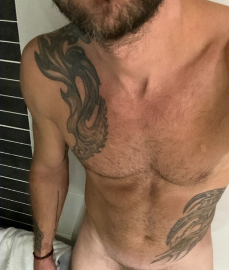 Perfil de Edmond, 39 años, escort gay en Castil de Vela
