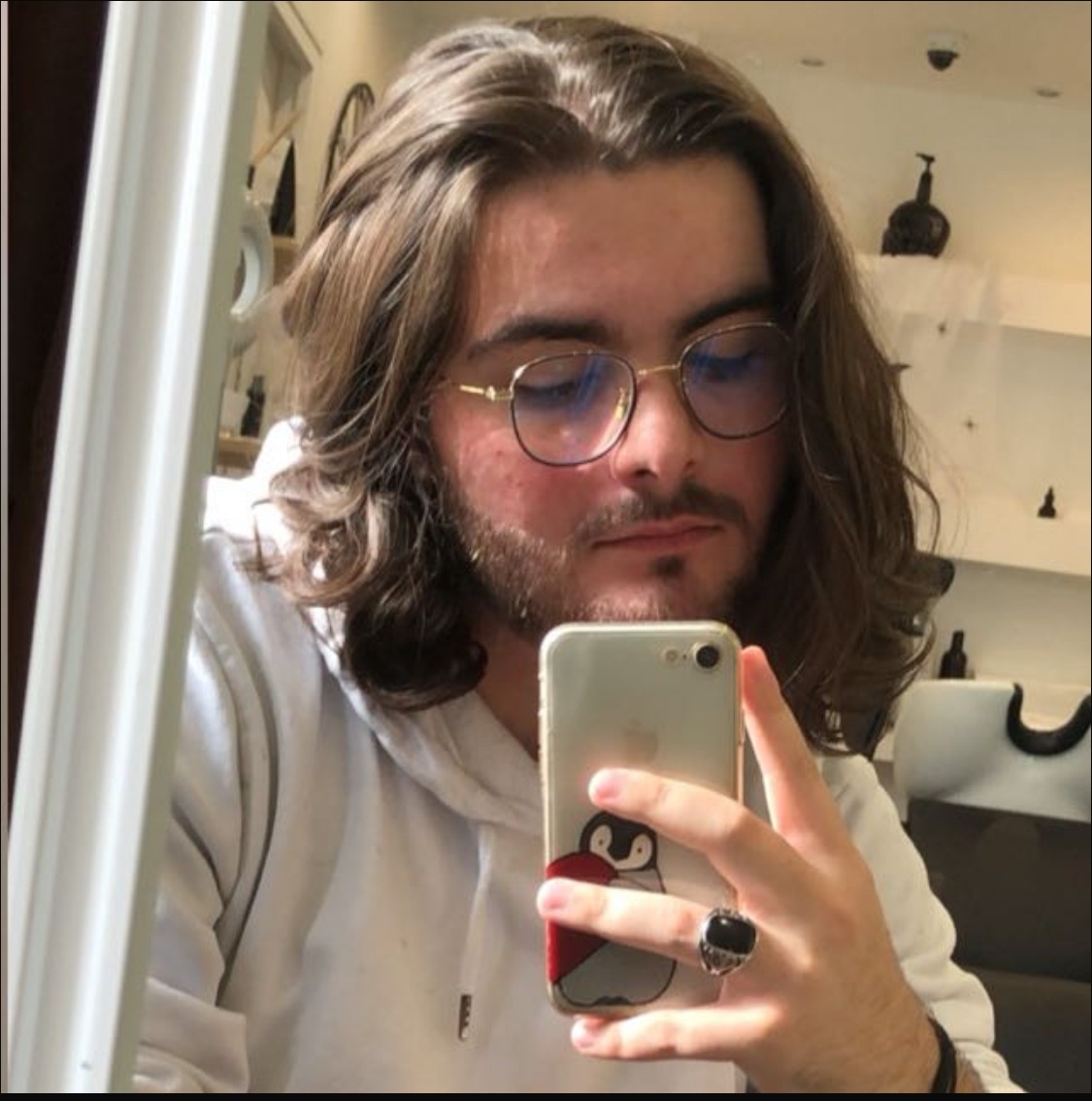 Perfil de Jonas, 19 años, escort gay en Aldehorno