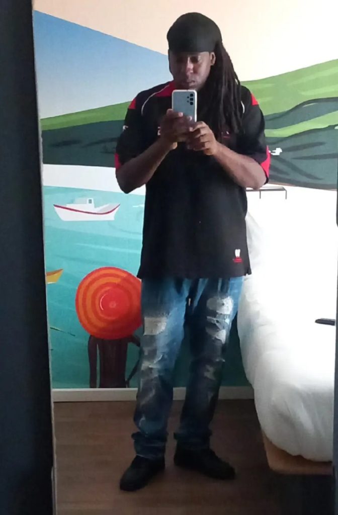Perfil de Amor, 45 años, escort gay en San Roque