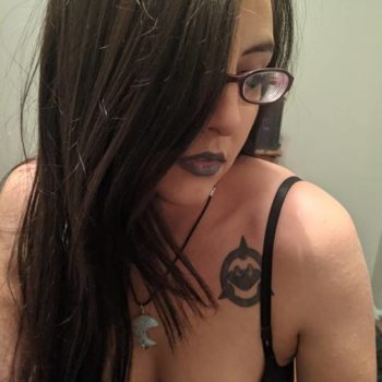 Perfil de Chamina, 27 años, escort gay en Bisaurri