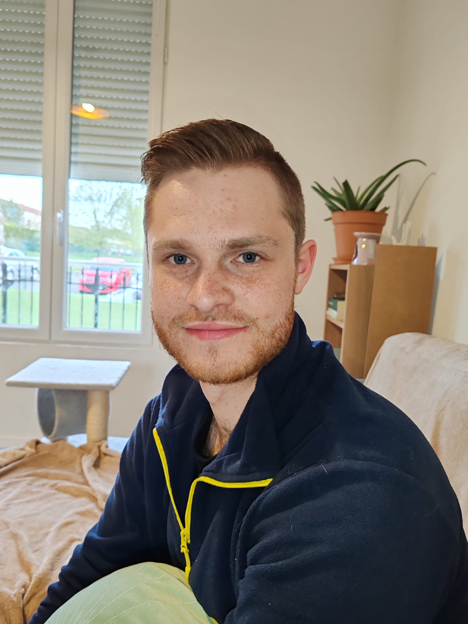 Perfil de Idrys, 26 años, escort gay en Artzentales