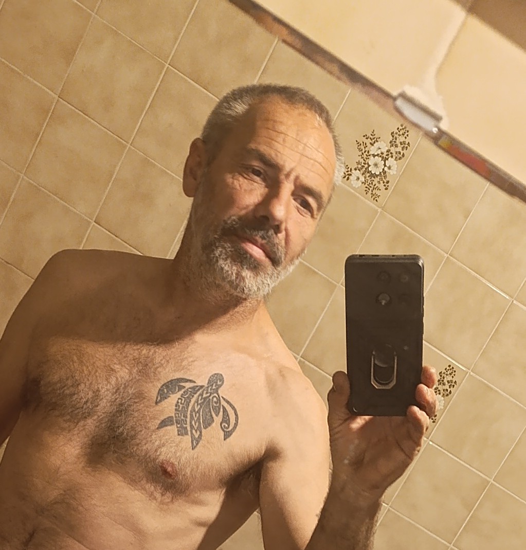 Perfil de Reyhan, 49 años, escort gay en Urduliz