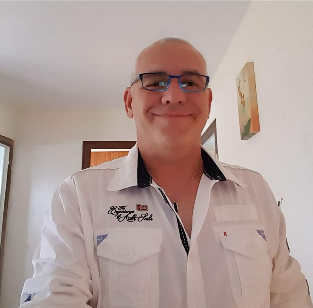 Perfil de Bram, 52 años, escort gay en Fuentes de Rubielos