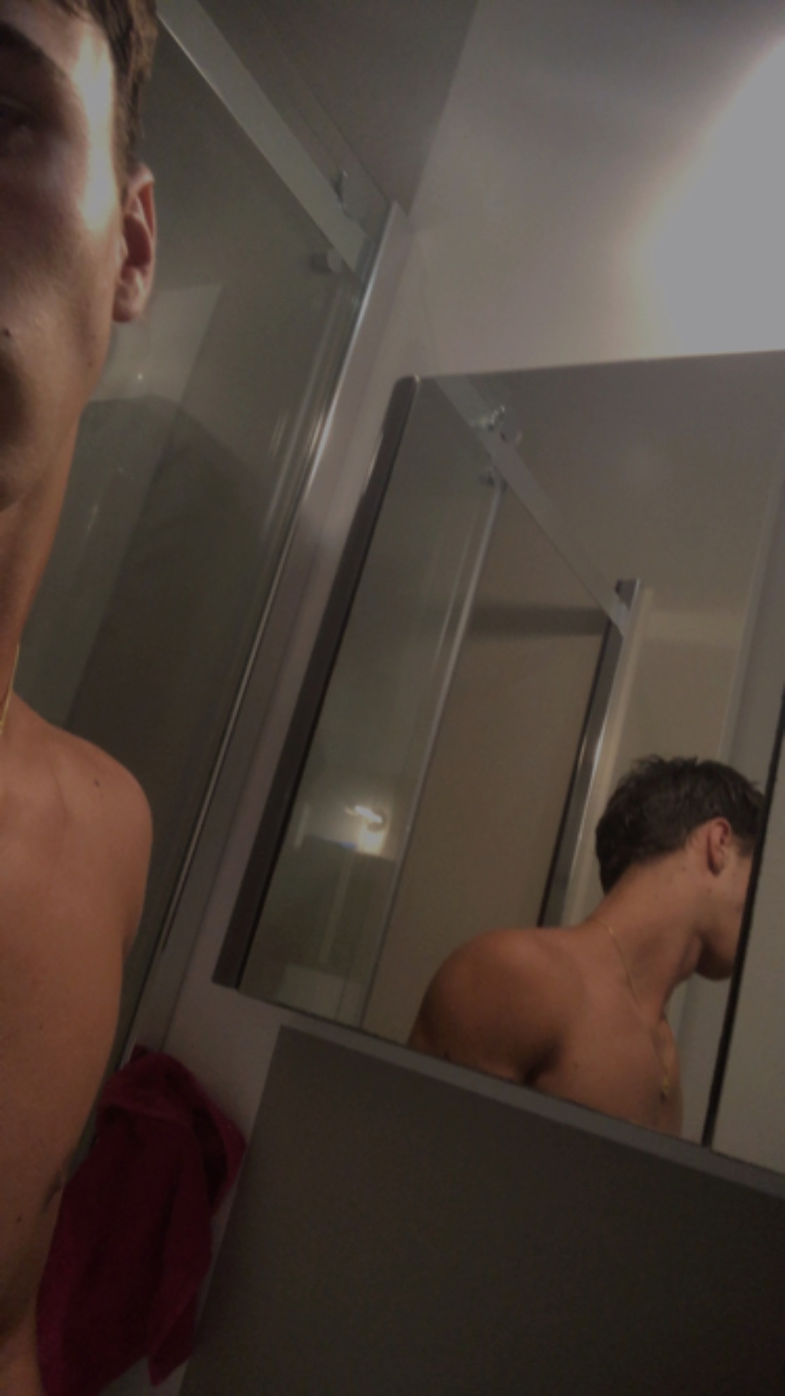 Perfil de Abdelsalem, 19 años, escort gay en Basardilla
