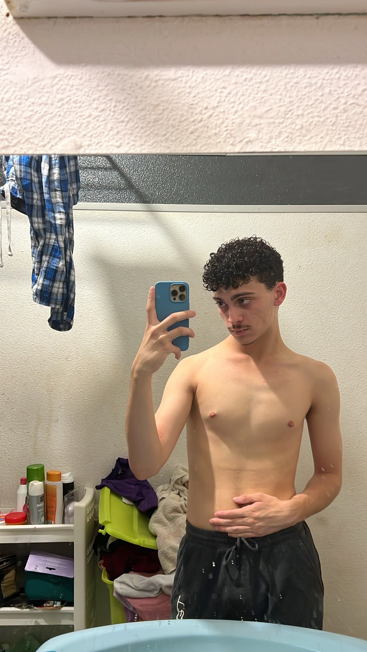 Perfil de Daymon, 20 años, escort gay en Andilla