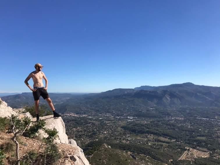 Perfil de Cyran, 25 años, escort gay en Agulo