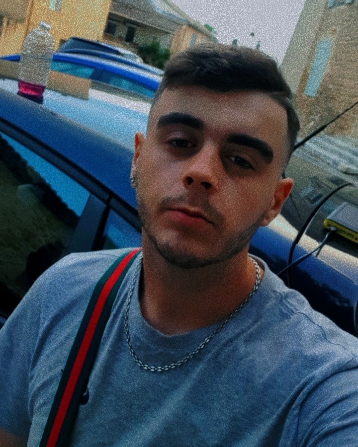 Perfil de Ivann, 21 años, escort gay en Fuentesoto