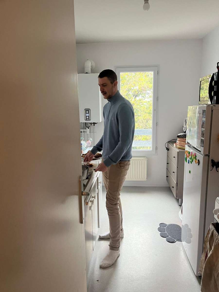 Perfil de Renan, 29 años, escort gay en Calles