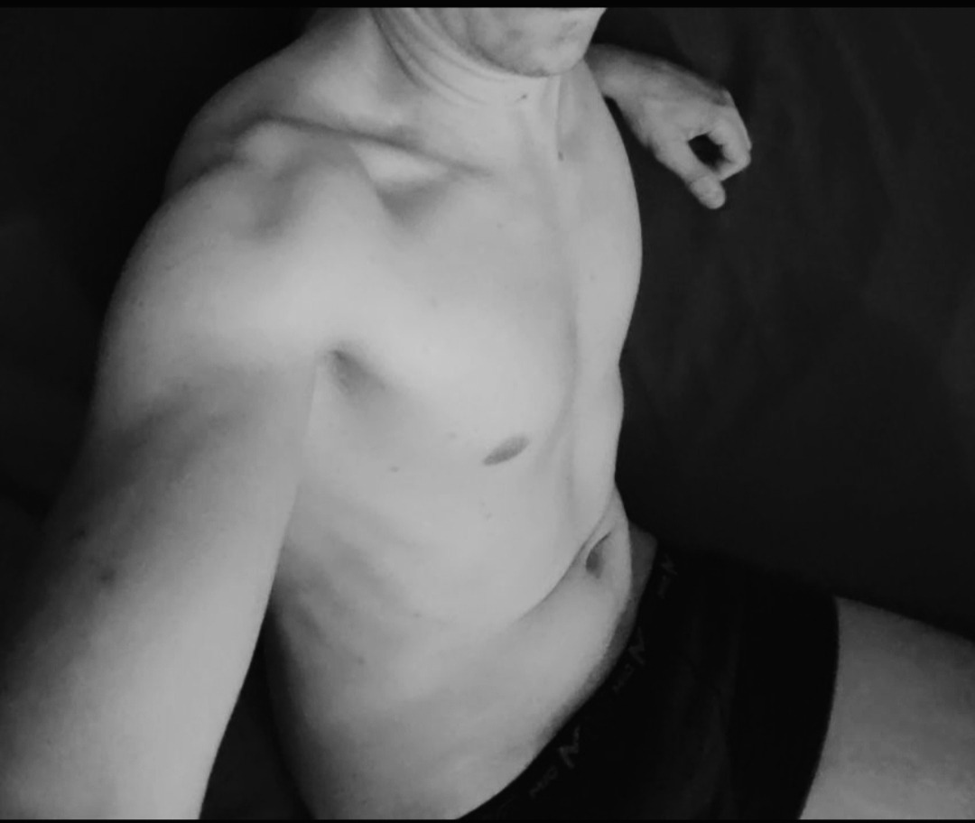 Perfil de Ionut, 40 años, escort gay en Calafell