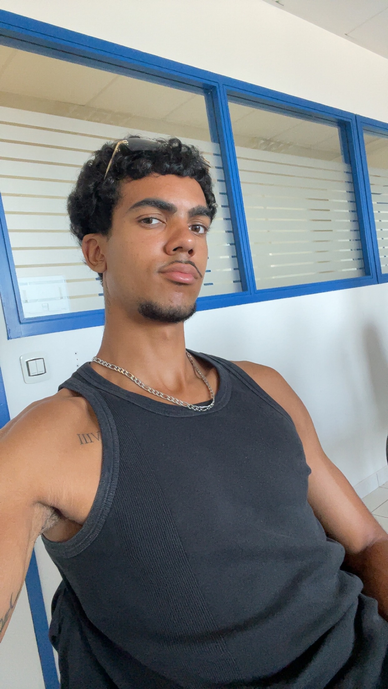 Perfil de Ayrton, 19 años, escort gay en Riofrío