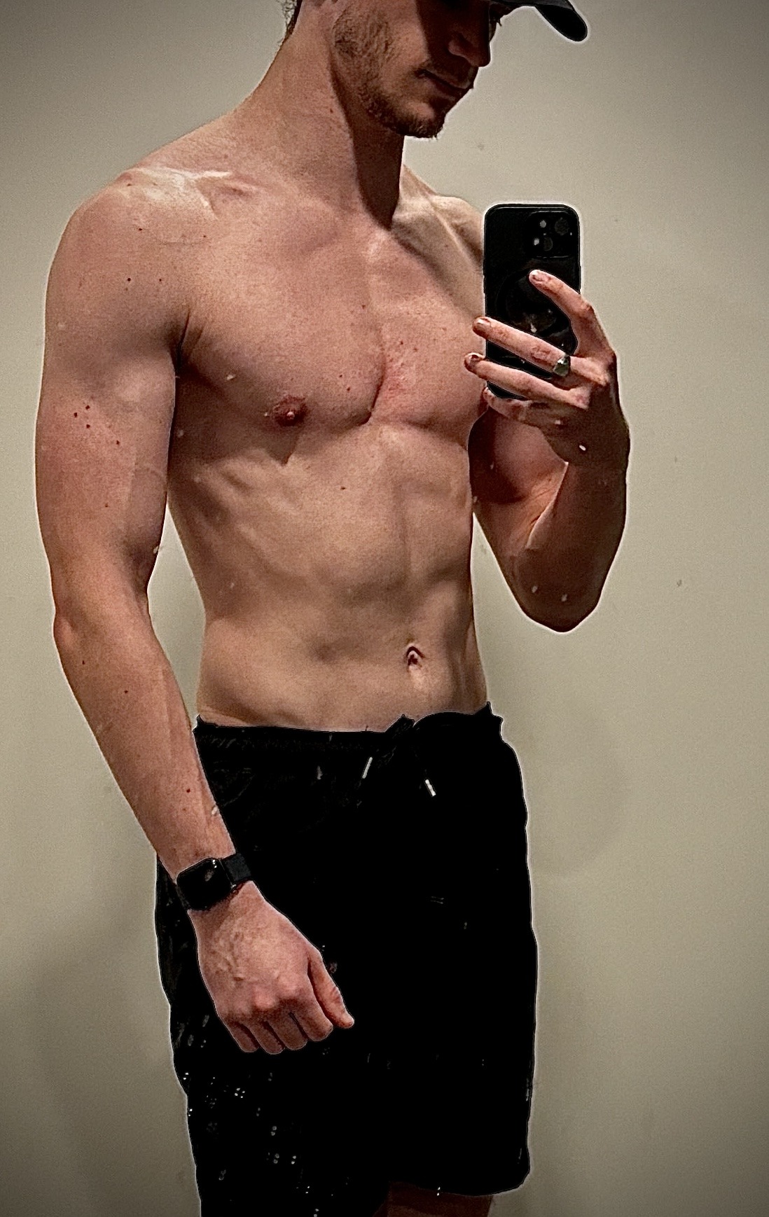 Perfil de Kahil, 24 años, escort gay en Berzosilla