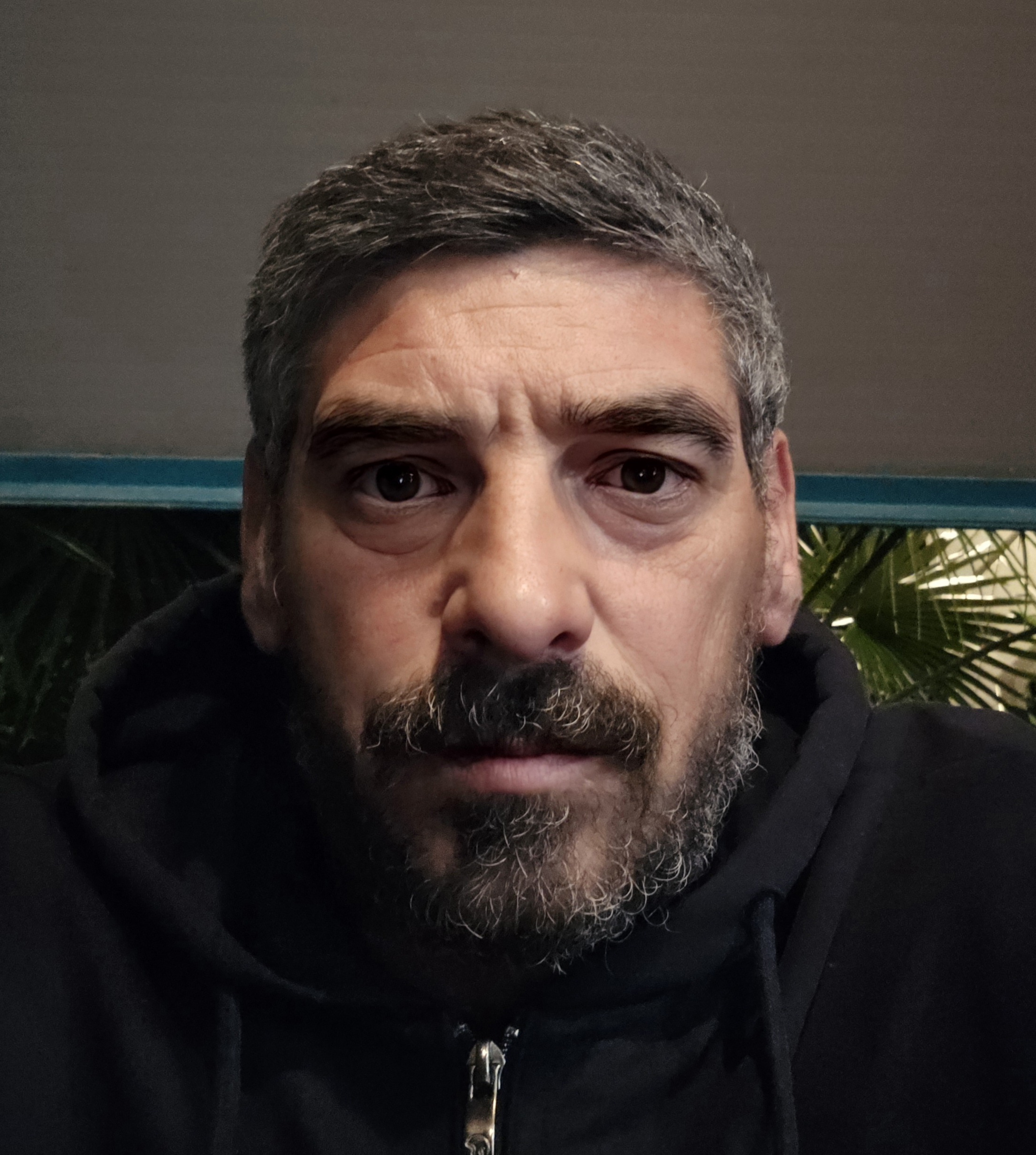 Perfil de Walid, 45 años, escort gay en Barrika