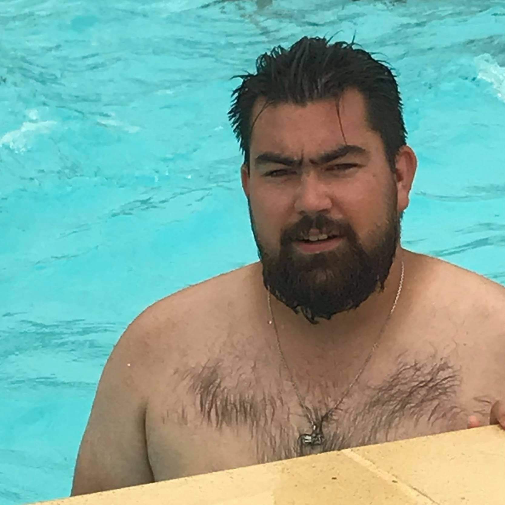 Perfil de Edine, 28 años, escort gay en Catí
