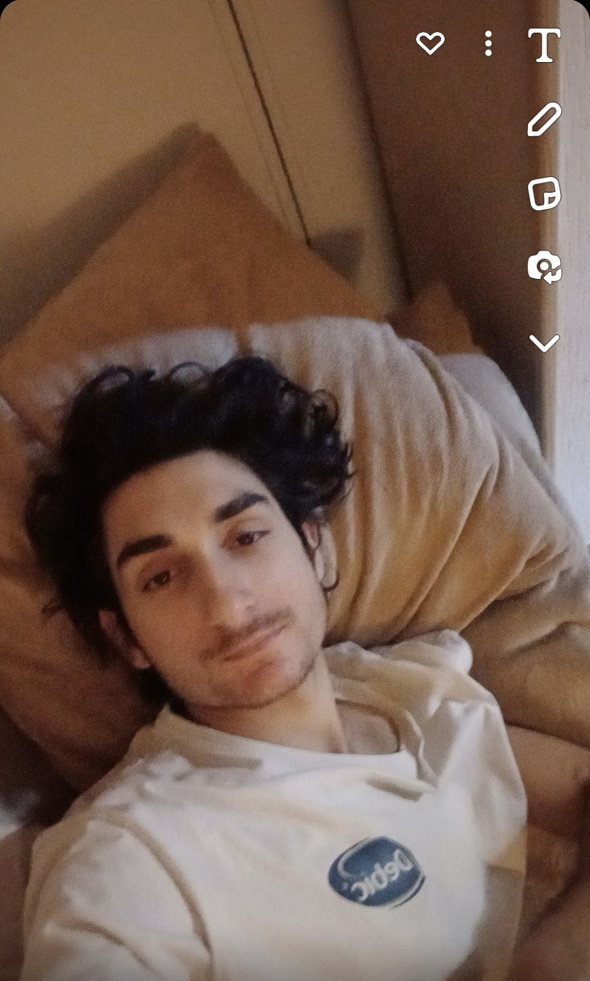 Perfil de Aloys, 24 años, escort gay en Sénia, la